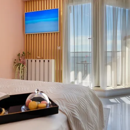 Del Mar Mamaia-vega Appartement