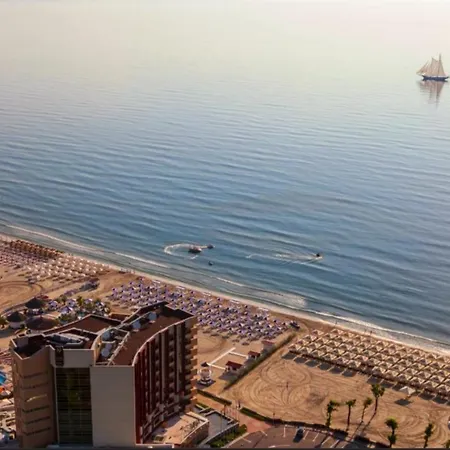 Del Mar Mamaia-vega
