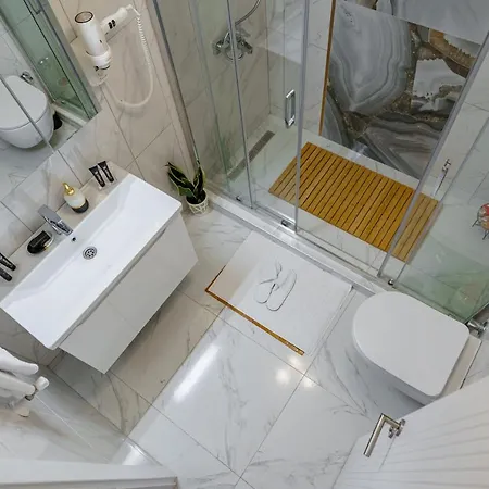 Del Mar Mamaia-vega Studio