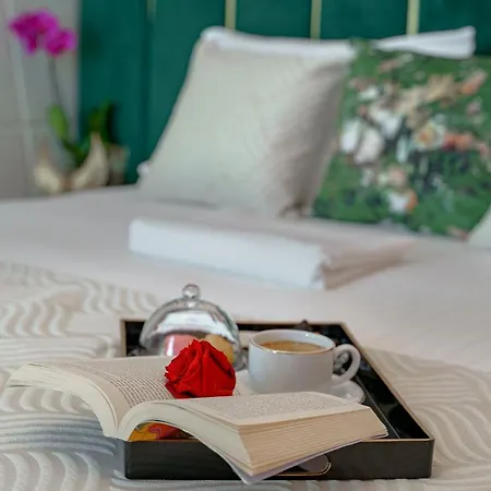 Del Mar Mamaia-vega アパート ママイア