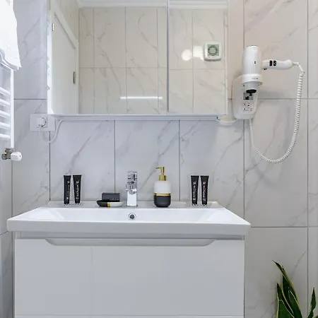 Del Mar Mamaia-vega Studio Apartment *