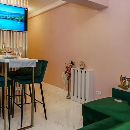 Del Mar Mamaia-vega Studio Apartment Mamaia
